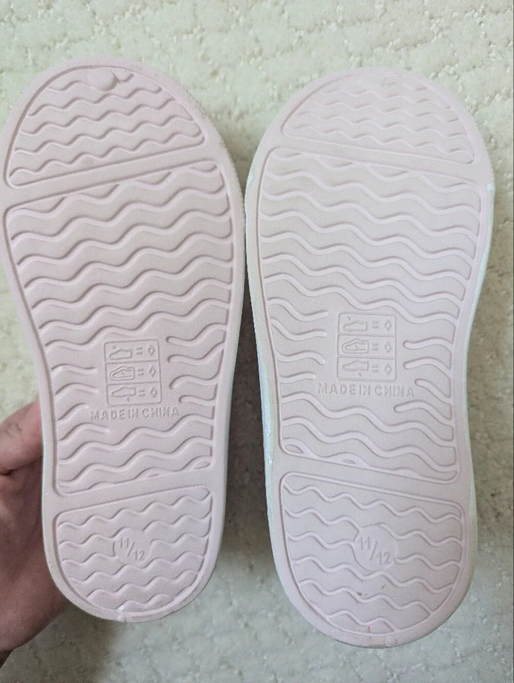 Lily & Dan (Aldi Brand)  Light Pink Slip-On Water Shoes for Kids Size 11/12